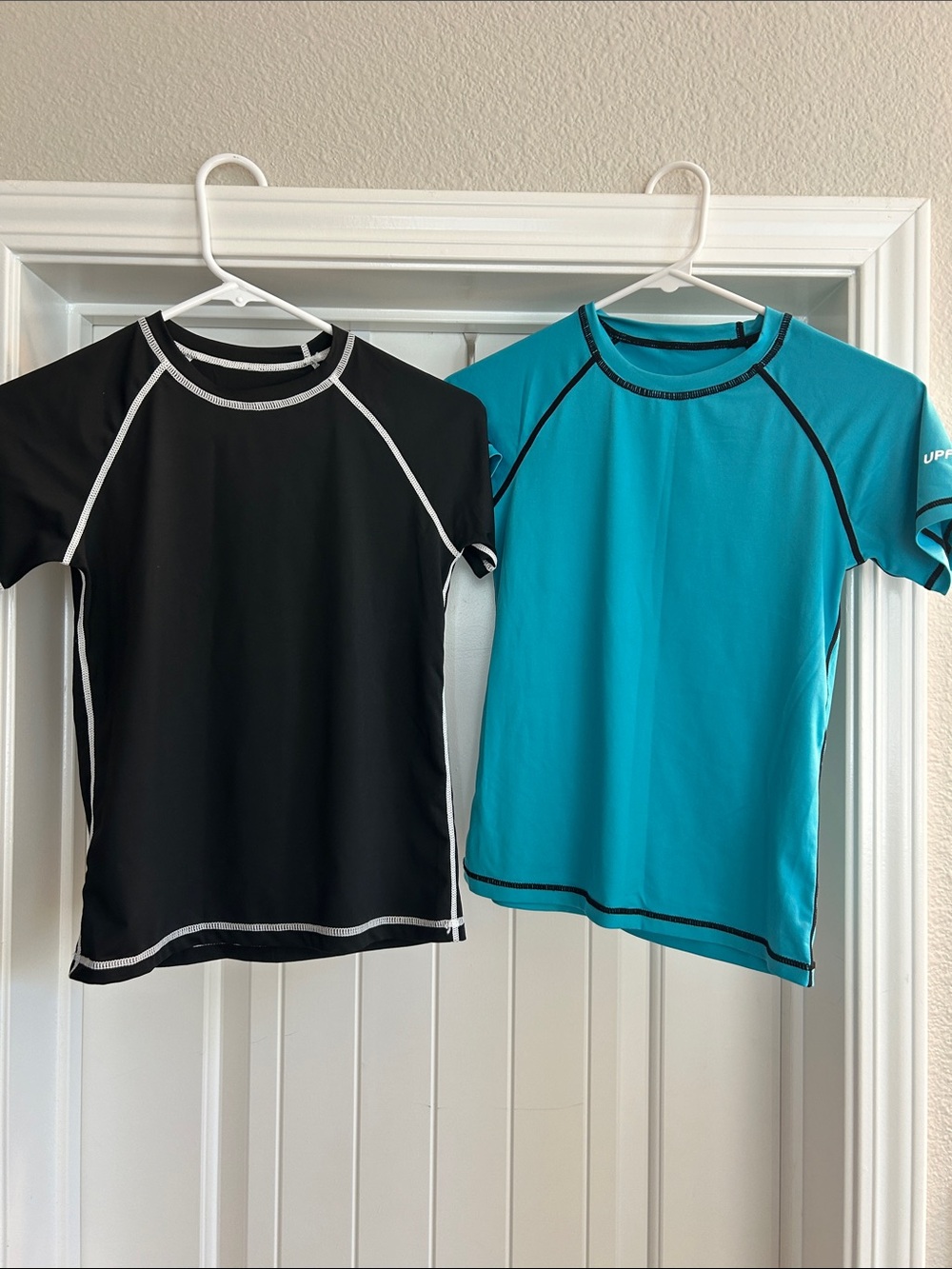 liberty Kids Short Sleeve Rash Guards - Black and Teal